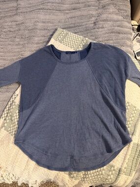 Women’s Prana long sleeve